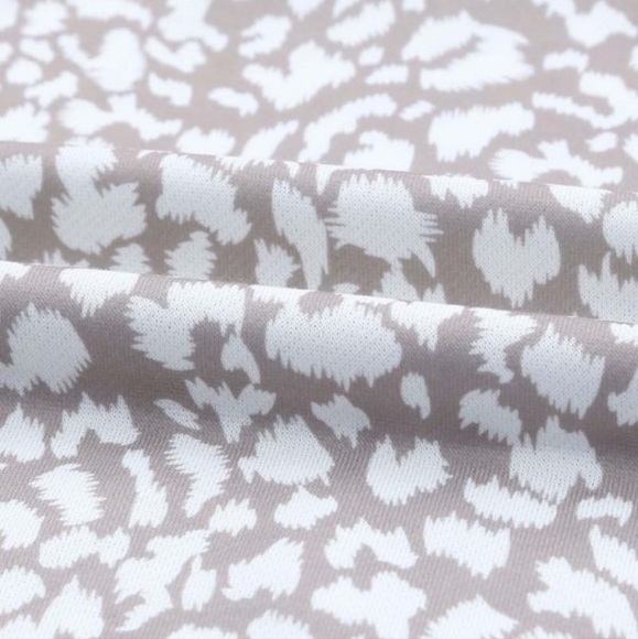 π New Leopard Hoodie - Picture 7 of 10